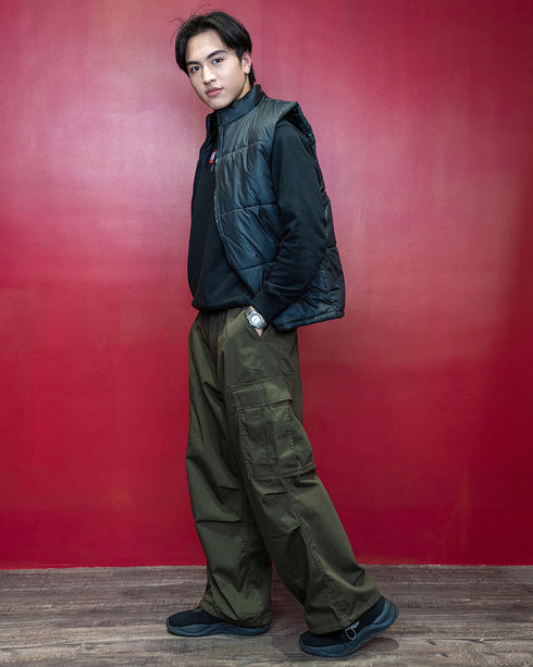 Universal half puffer jacket